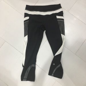 Lululemon leggings, size 6